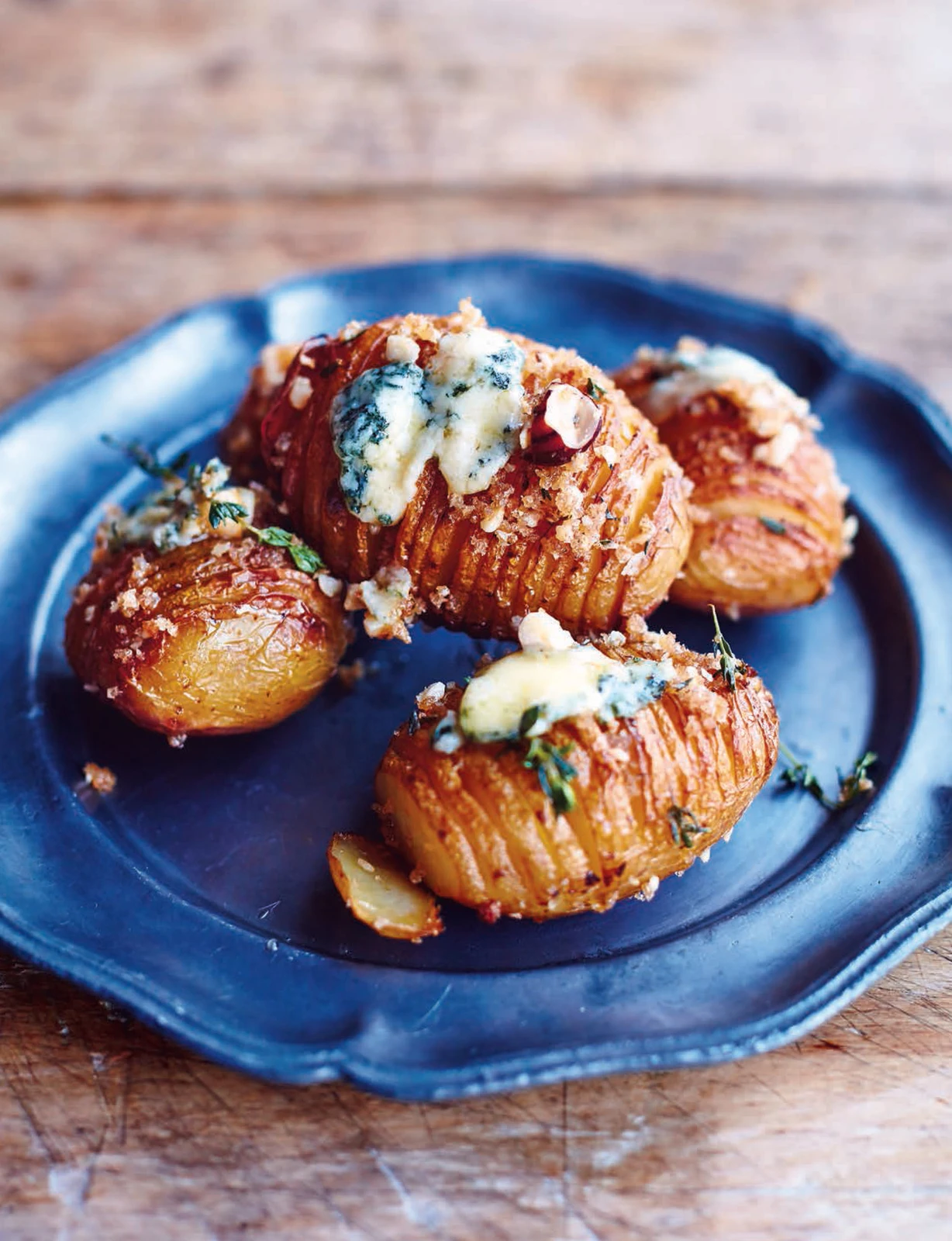 Jamie Oliver's Christmas Cookbook 7 Jamie Oliver's Christmas Cookbook - Image 5